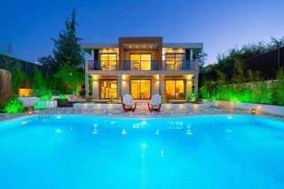 Villa Kainat