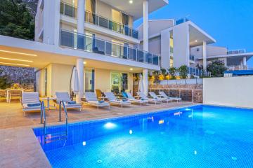 Villa Blue Harmony