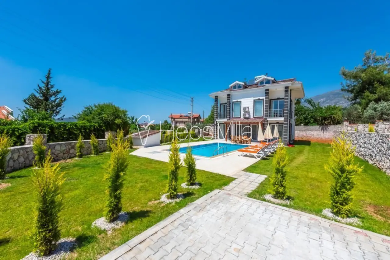 Villa Aras A, Ölüdeniz’de Ovacıkta 4 Odalı Kiralık Yazlık Villa. - Hepsi Villa
