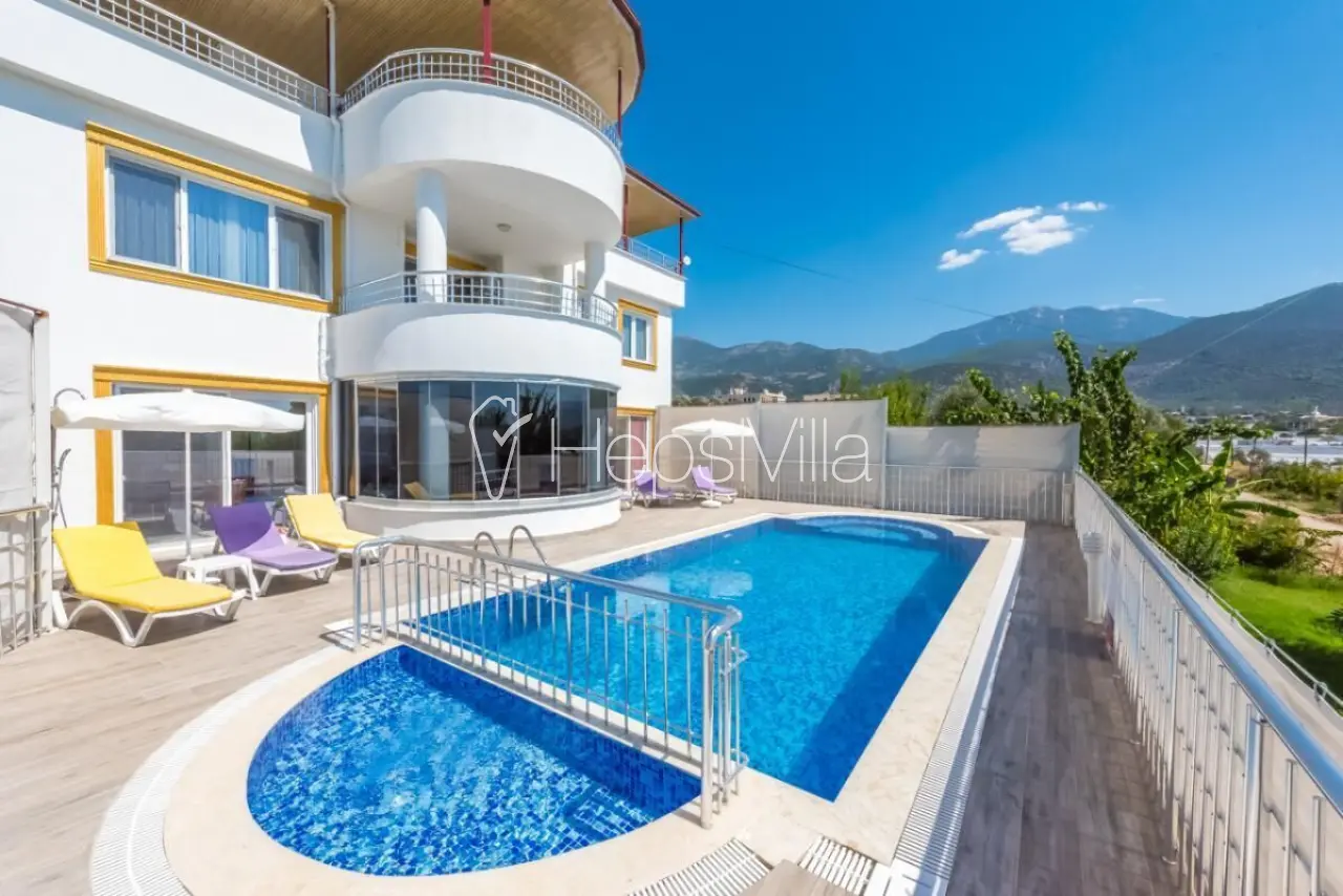 Villa çavdır, Geniş Aileler Uygun Çocuk Havuzlu Muhafazakar Villa - Hepsi Villa