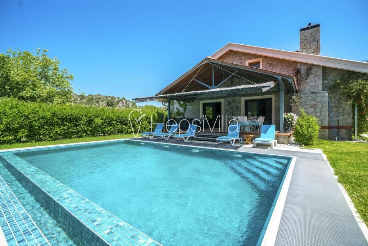Villa Taş Ev ,8 Kişilik Dalyan’da Bulunan Özel Tasarımlı Villa Hepsi