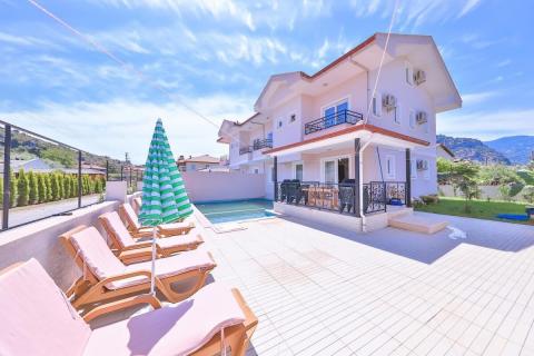 Villa Palm