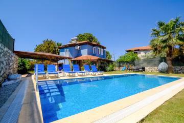 Villa Şans