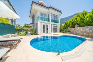 Villa Urartu