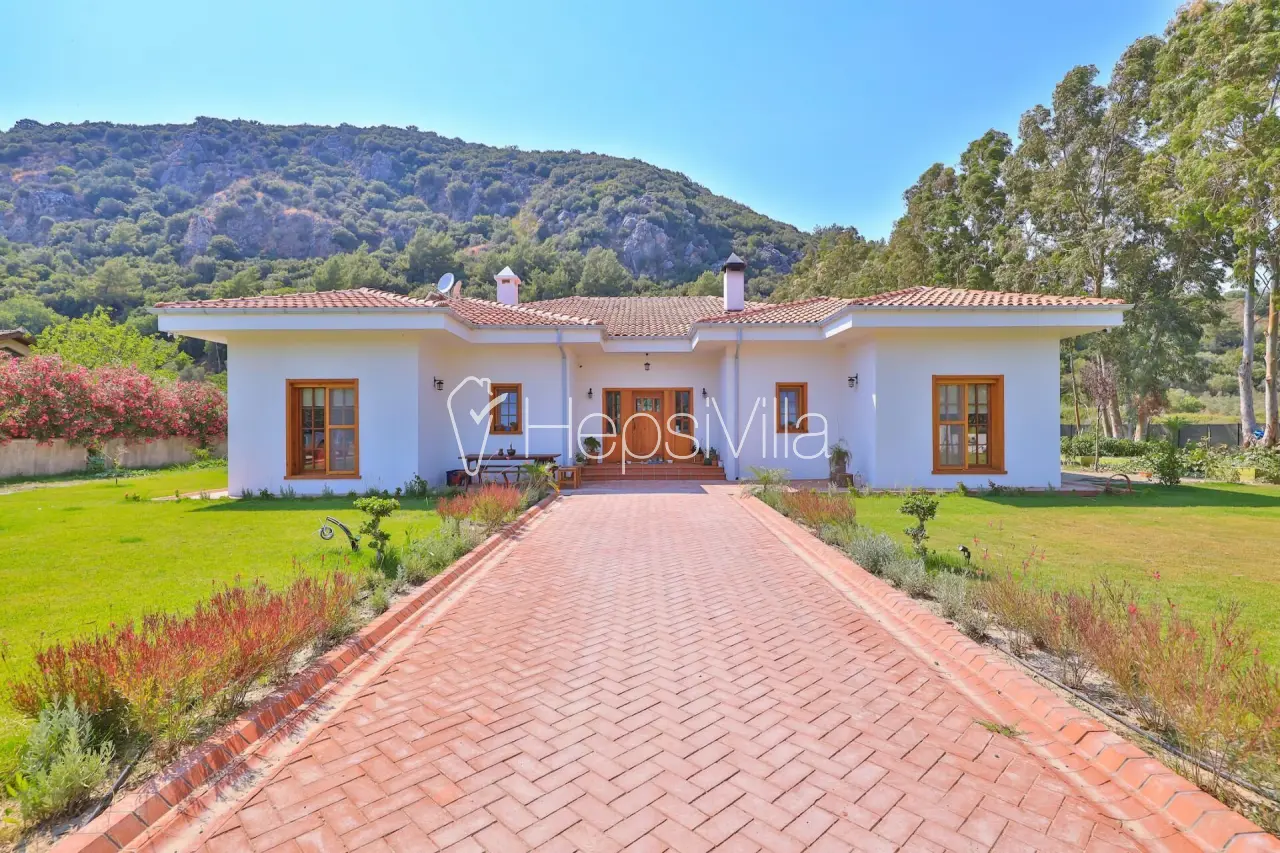 Villa Montenegro, Dalyan’da Konumlu, 4 Yatak Odalı Tatil Villası - Hepsi Villa