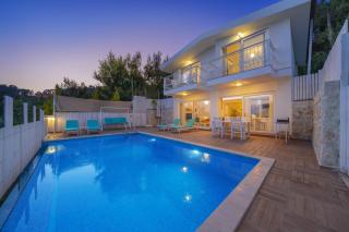 Villa Star