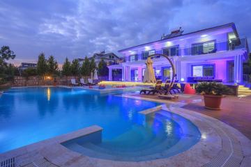 Villa Fourseasons