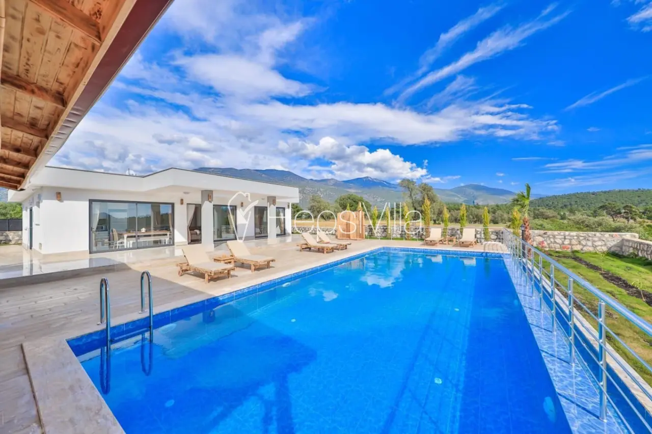 Villa Beyaz İnci, Kalkan’da 6 kişilik özel havuzlu villa - Hepsi Villa