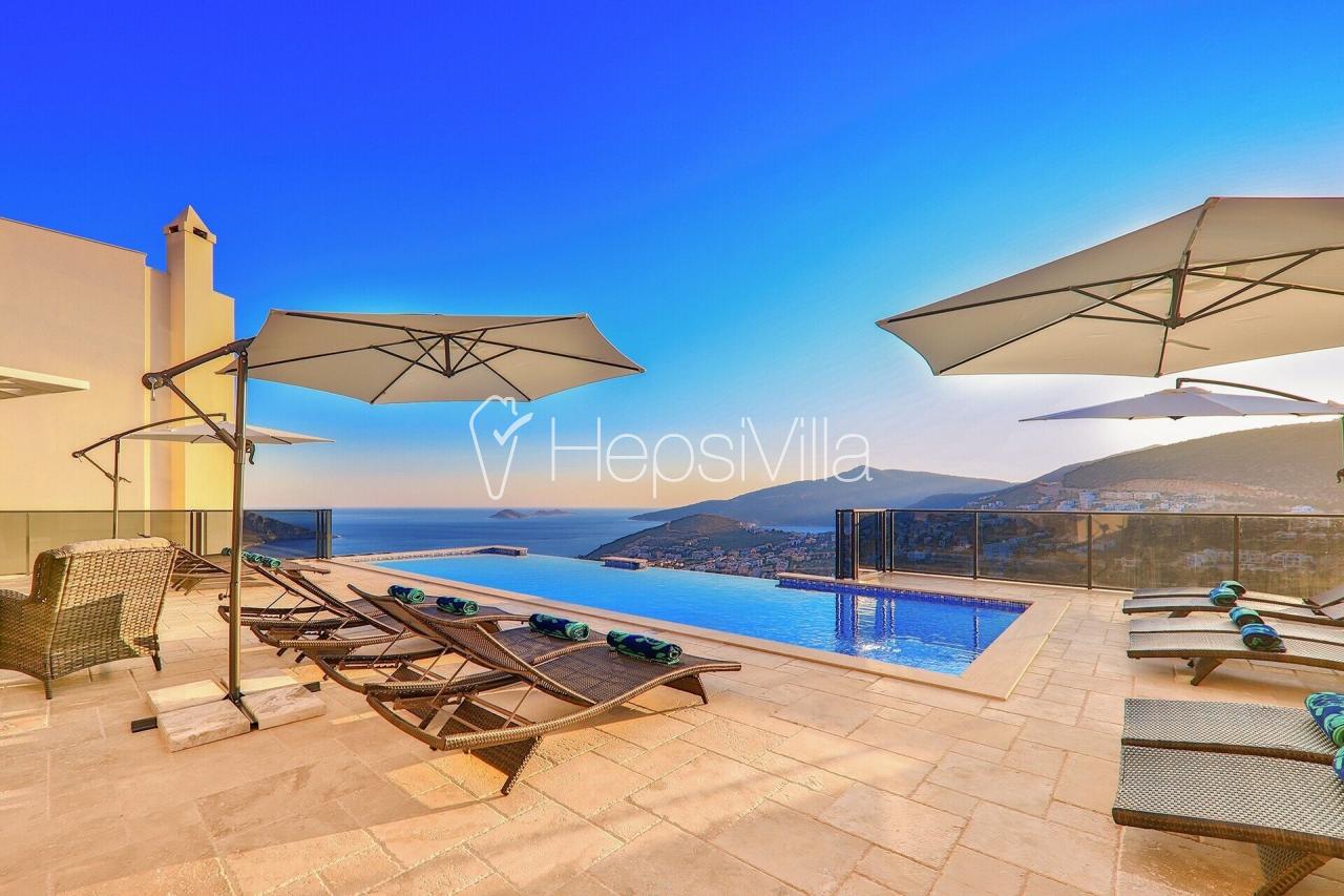 Villa Luxury, Kalkan Kızıltaşta 14 Kişilik Deniz Manzaralı Villa - Hepsi Villa