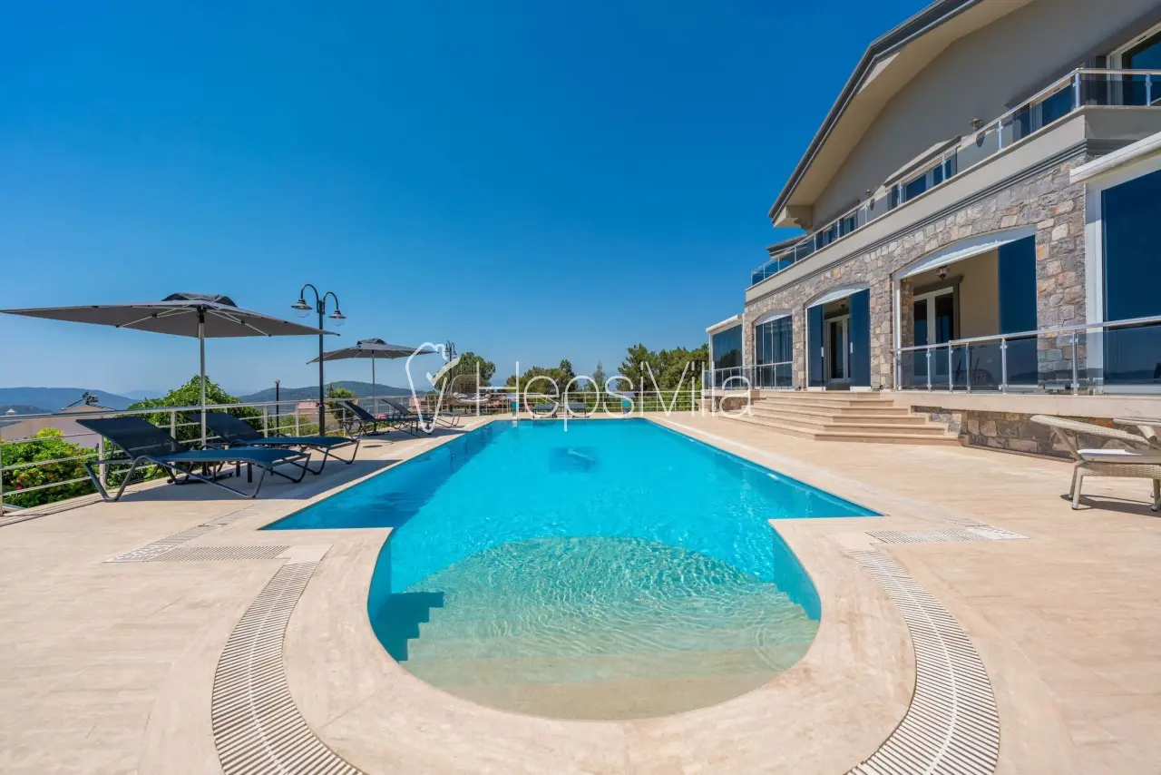 Villa Minna, Fethiye Ovacıkta 3 Yatak Odalı özel havuzlu Villa - Hepsi Villa