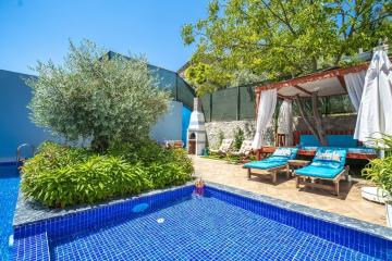 Villa Rayna