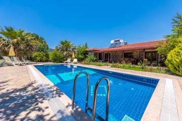 Villa Tam Ay