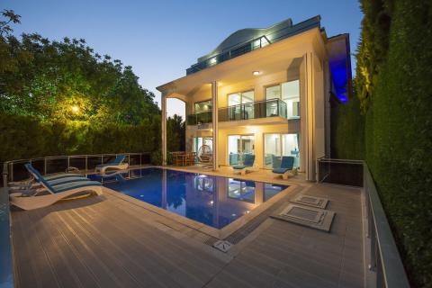 Villa Hipokrat