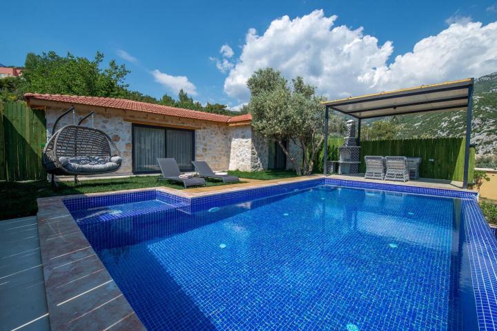 Bey Evi