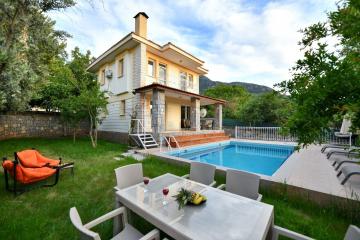 Villa Almo