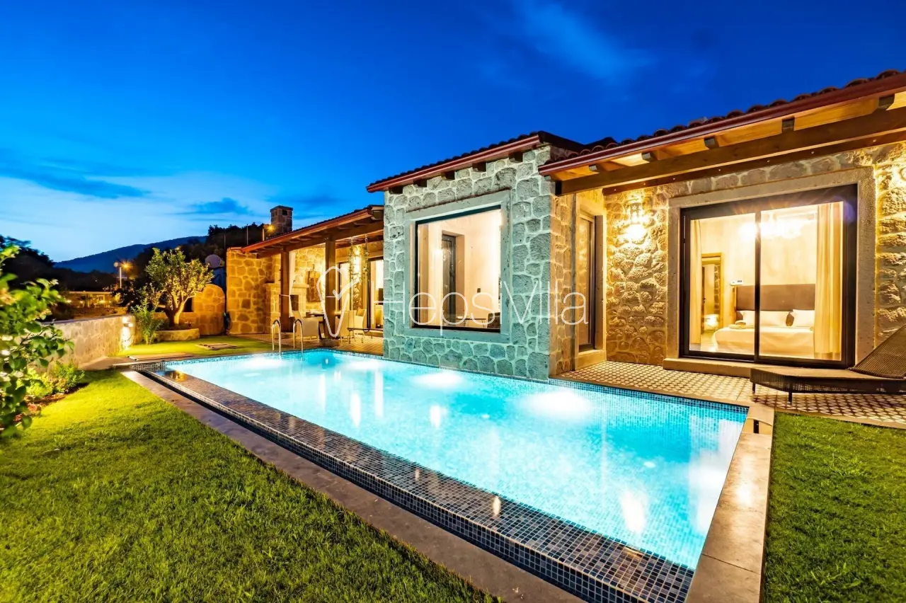 Villa Azur, Bodrum Bitez’de 3 Yatak Odalı Özel Havuzlu Villa - Hepsi Villa