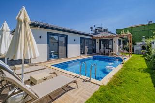Villa Toker 2