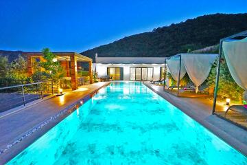 Mamon Luxury Life