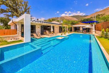 Villa Tan