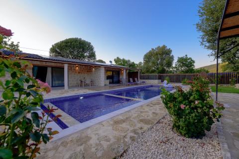 Villa İsabet 2