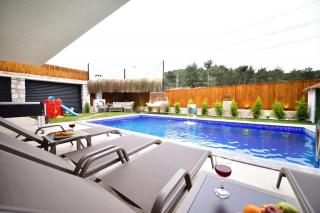 Villa Aşkı Ala