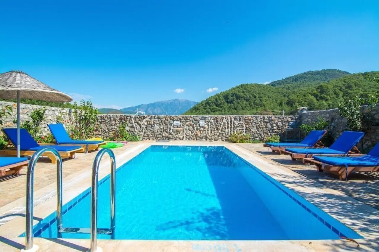 Villa Emin, Fethiye Kayaköyde 3 Yatak Odalı tatil Villası. - Hepsi Villa