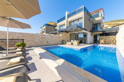Villa Liya Kalamar