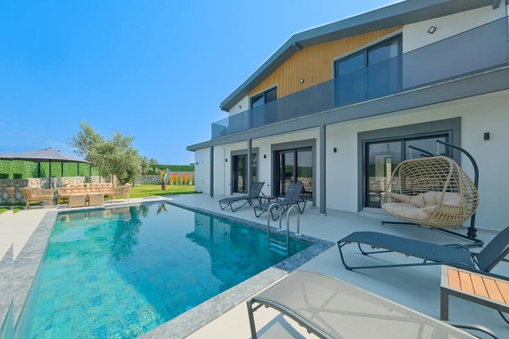 Villa Lions Den 1