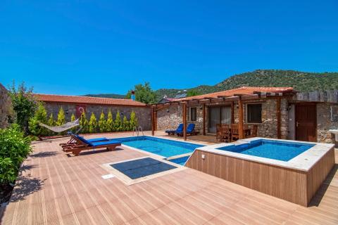 Villa Karaca