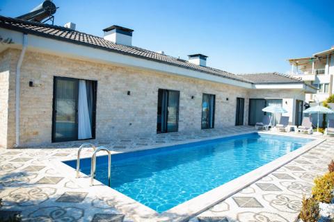 Villa Mimoza