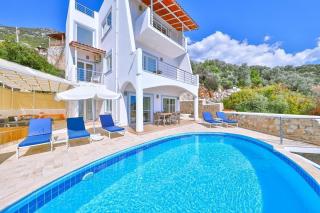 Villa Mountain Breeze