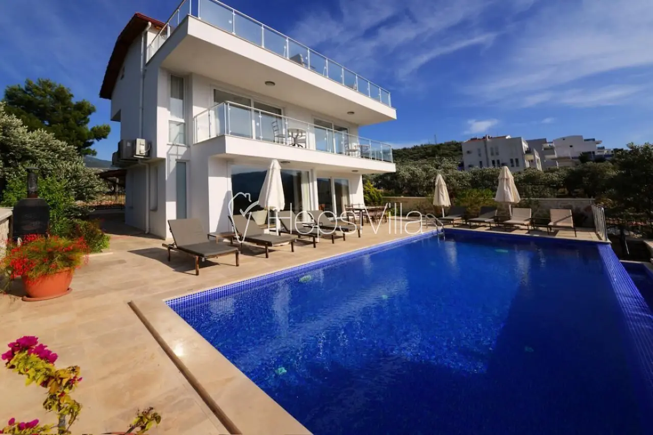 Villa Mercan, Kalkan Kalamar’da Denize Yakın Lüks Villa. - Hepsi Villa