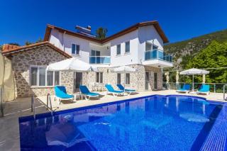 Villa Simay