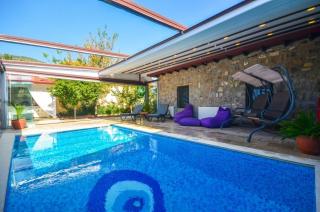 Villa Jade