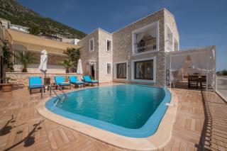 Villa Berat